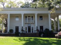 MYSTERY PHOTO: Here’s a Southern mansion for you to identify